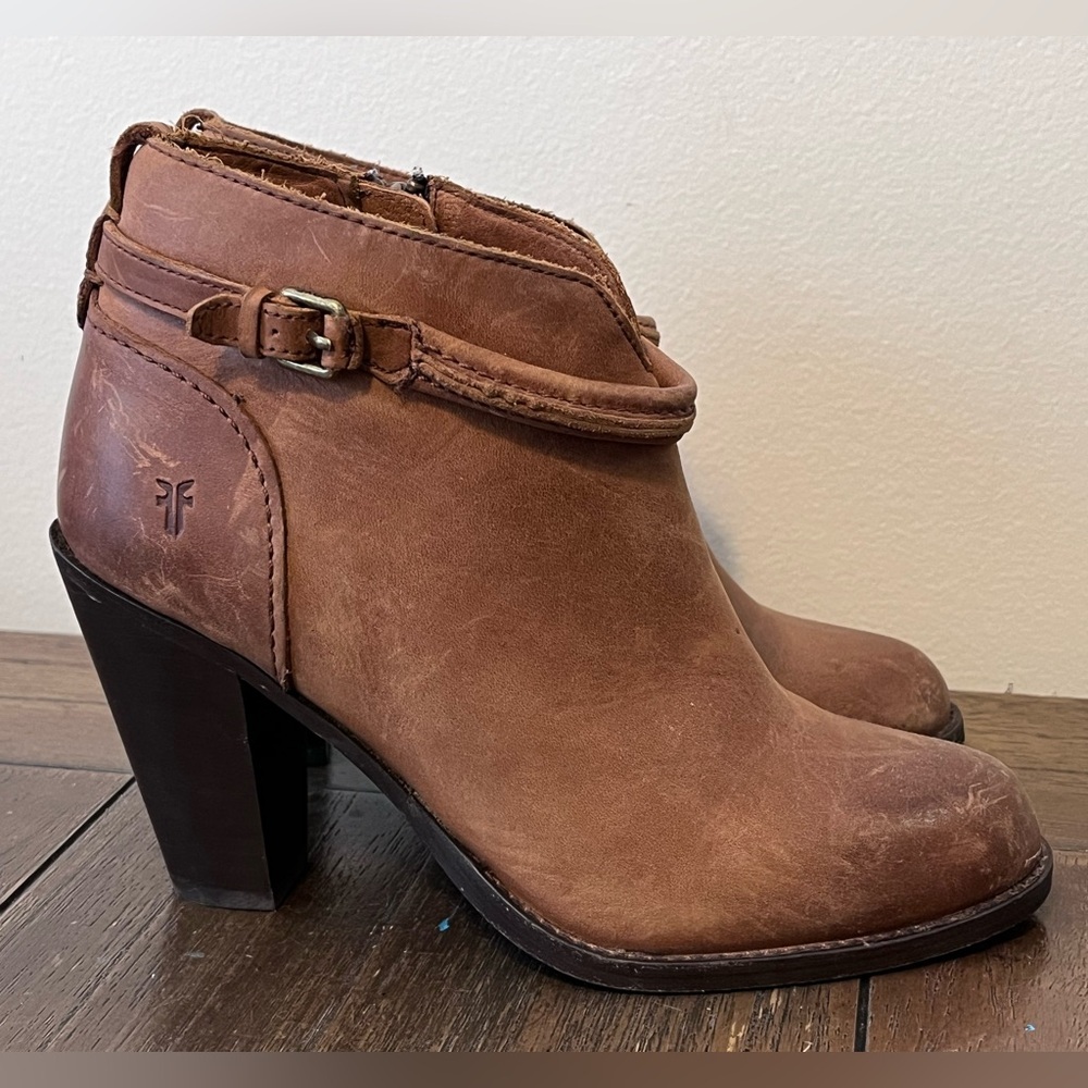 Frye Jenny Seam Booties Womens size 6 Made in Mexico - Picture 7 of 9